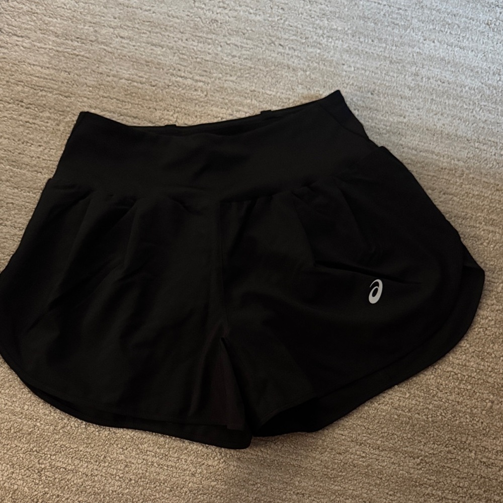 Asics Women's Black Athletic Shorts